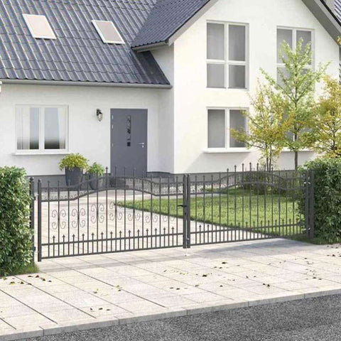 Fence Gate with Spear Top with Lock Grey 404 x 100 cm Steel 42009048